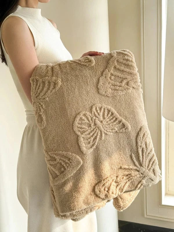 1pc Butterfly White Four Seasons Flannel Blanket with Exquisite 3D Butterfly Comfortable and Warm Suitable for Bed Sofa Camping