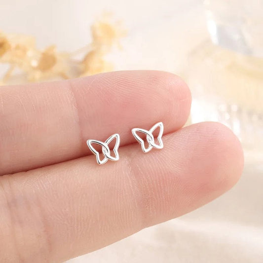 Exquisite butterfly outline earrings in silver