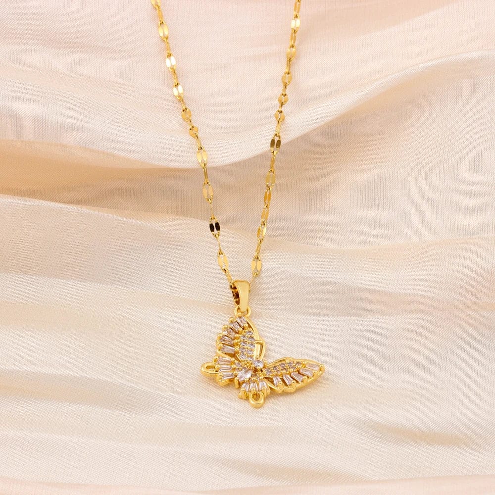 New Sweet Zircon Crystal Butterfly Pendant Necklaces For Women Temperament Light Luxury Gold Color Stainless Steel Neck Chain