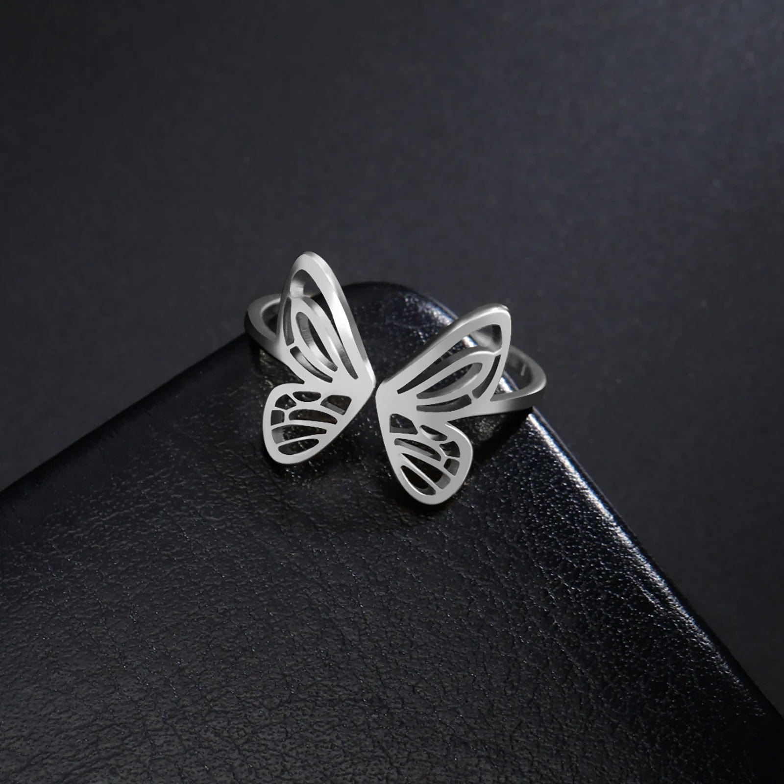 Skyrim Open Butterfly Ring Stainless Steel Gold Color Women Aesthetic Finger Rings Kpop Fashion Wedding Jewelry Gift Wholesale