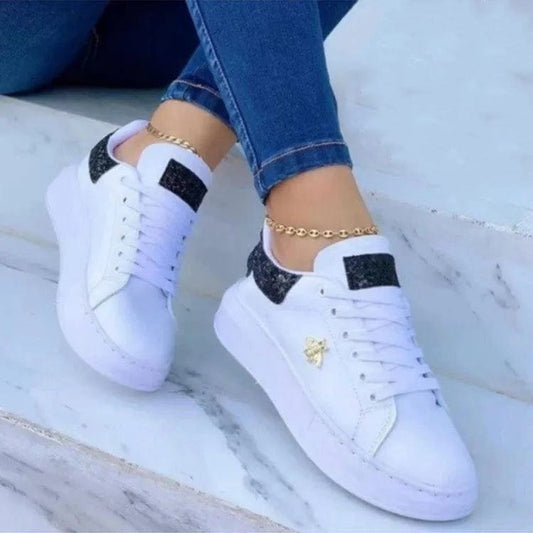 Women Casual Platform Shoes Fashion Butterfly Decoration Round Toe Lace-Up Sneakers Leather Ladies Vulcanized Shoes Tênis Mujer